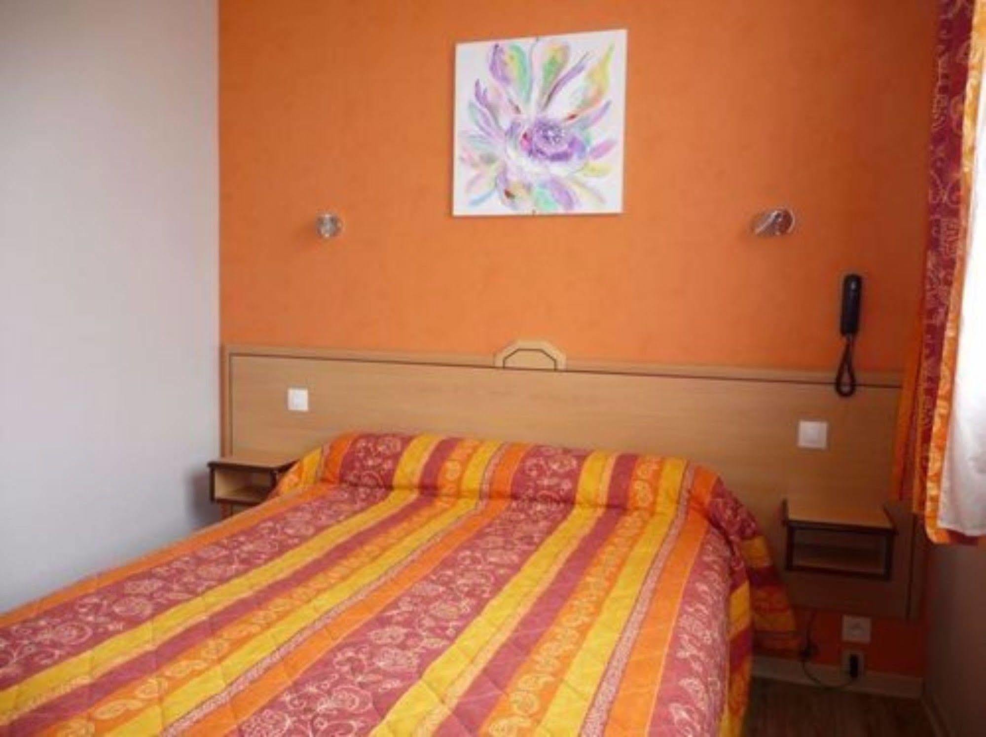 Hotel Du Haut Marais Saint-Marcel  Buitenkant foto